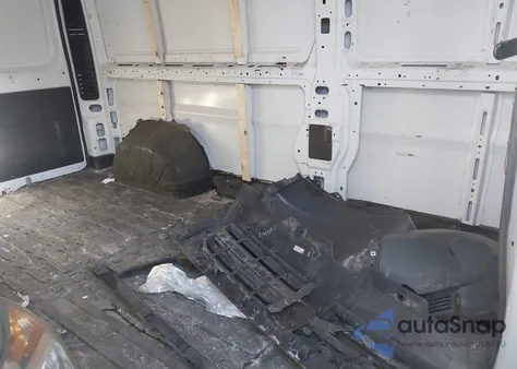 2018 Ram Promaster 2500 High Roof 159 Wb z USA, uszkodzony, nr VIN 3C6TRVDG3JE144522